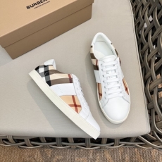 Burberry Low Shoes